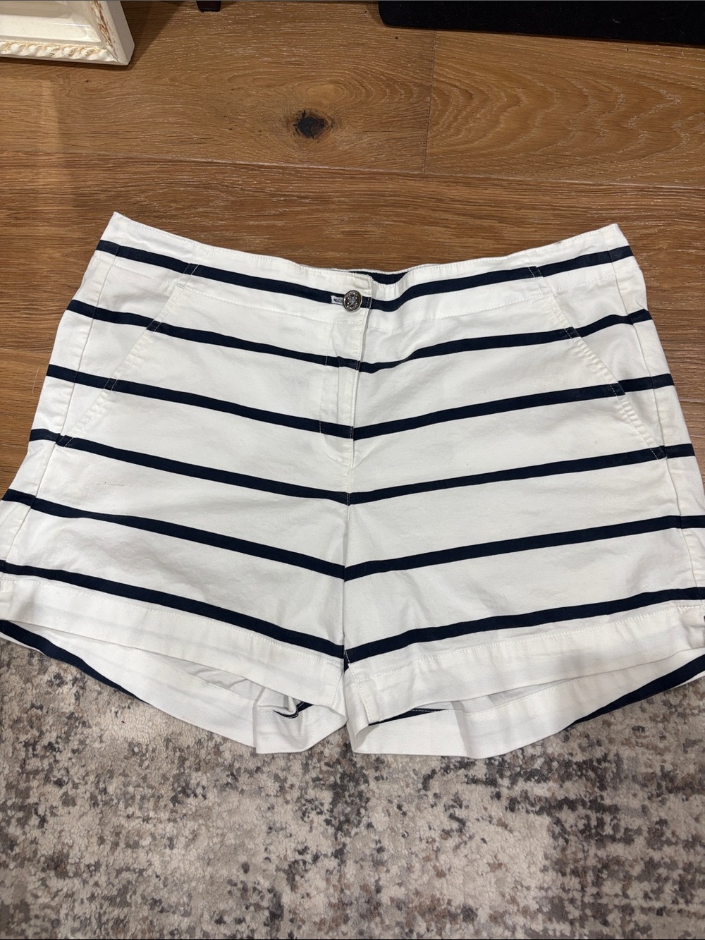 Nautica Striped White and Navy Cotton Shorts Women’s Size 12 - Picture 5 of 8